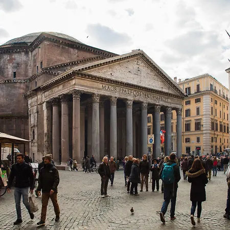Imperium Navona 4*