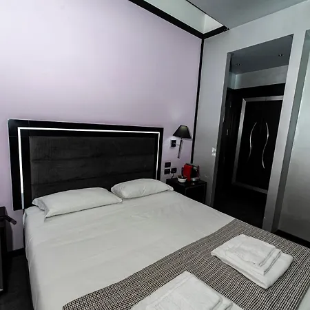 Imperium Navona Πανσιόν