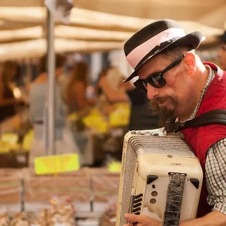 Imperium Navona Πανσιόν