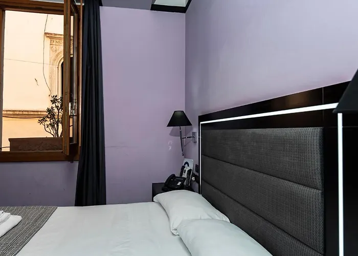 Imperium Navona Pensionat 4*